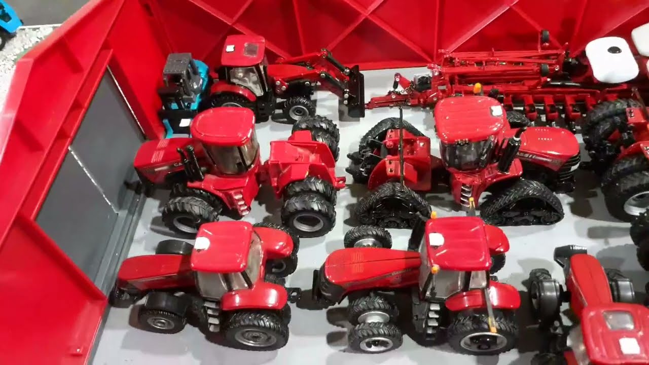 1/64 Farm Display Featuring Case IH Equipment