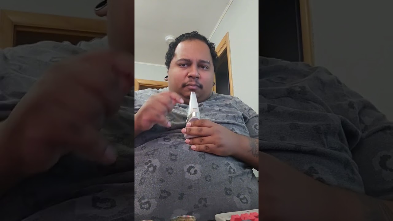 The E-Rig dabber at the sesh