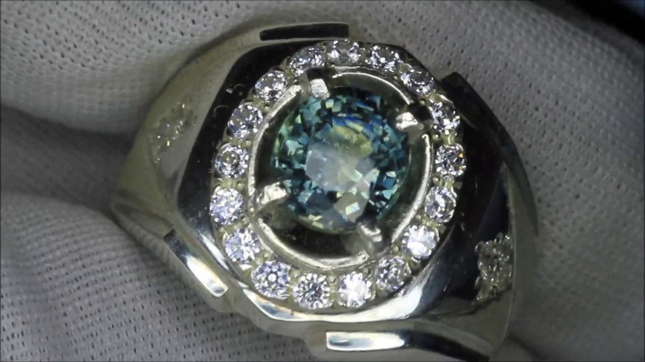 NATURAL BLUE SAPPHIRE CEYLON SRILANKA R389
