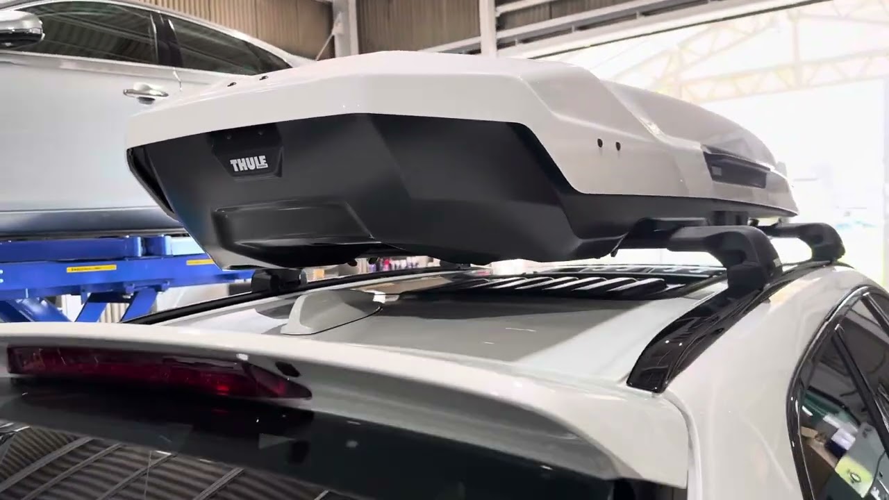 THULE(スーリー)MOTION3 XL ホワイトをボルボXC60に装着しました！