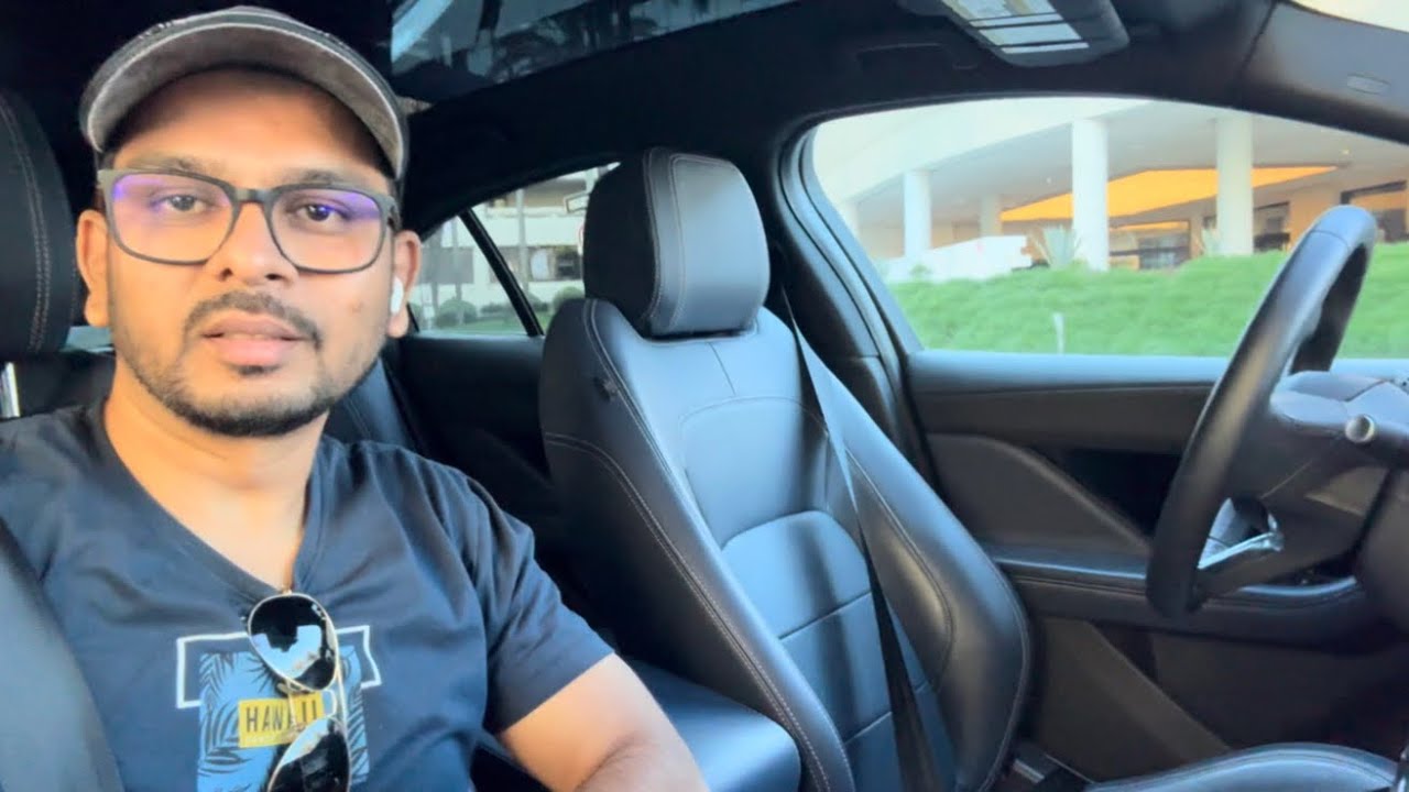 Aaj DRIVERLESS CAR ka ride kiya 😃 