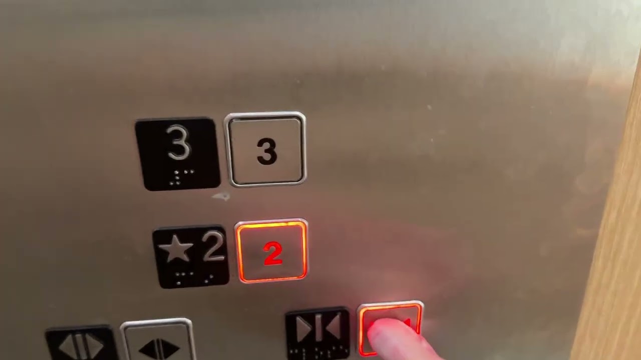 Garaventa Hydraulic Elevator Eataly Westfield Valley Fair
