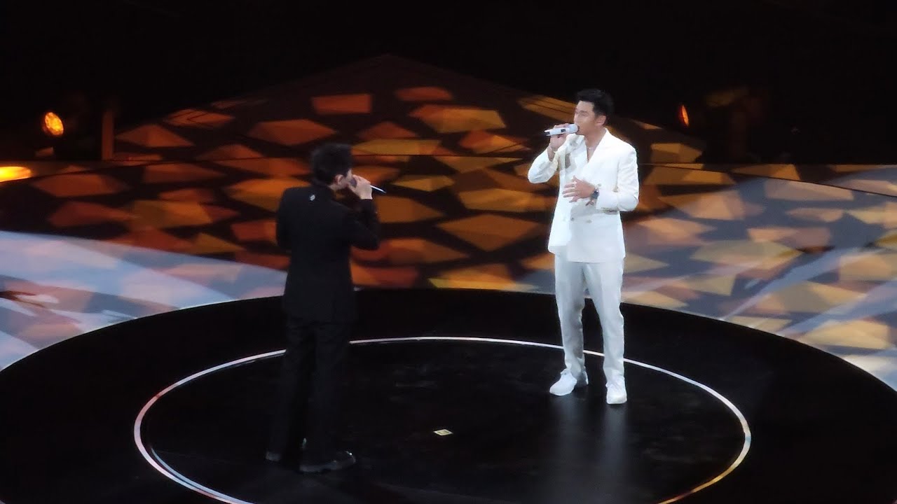 周兴哲＆颜人中▪︎你不属于我▪︎live in Shanghai