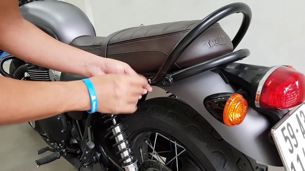 SW MOTECH LEGEND GEAR FOR TRIUMPH T120
