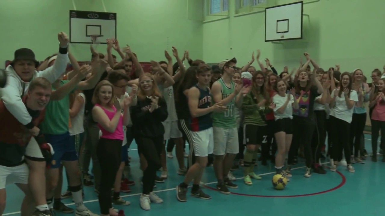 LO Zamoyski Warszawa Mannequin Challenge