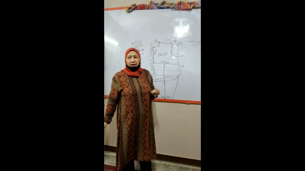 'طريقة رسم باترون سالوبيت بناتى How to make jumpsit