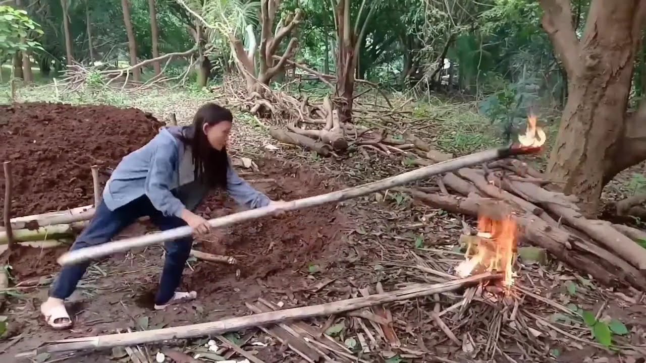 NO SLEEP/CHARCOAL MAKING/Turn prunned mango tree into very usefull charcoal