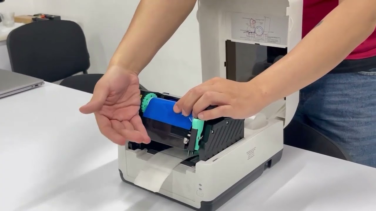 Impresora Ribetec RT425TT: Ideal para Etiquetas Duraderas