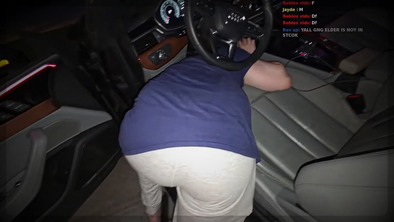 STEALING MY MOMS CAR!!!! (Full VOD)
