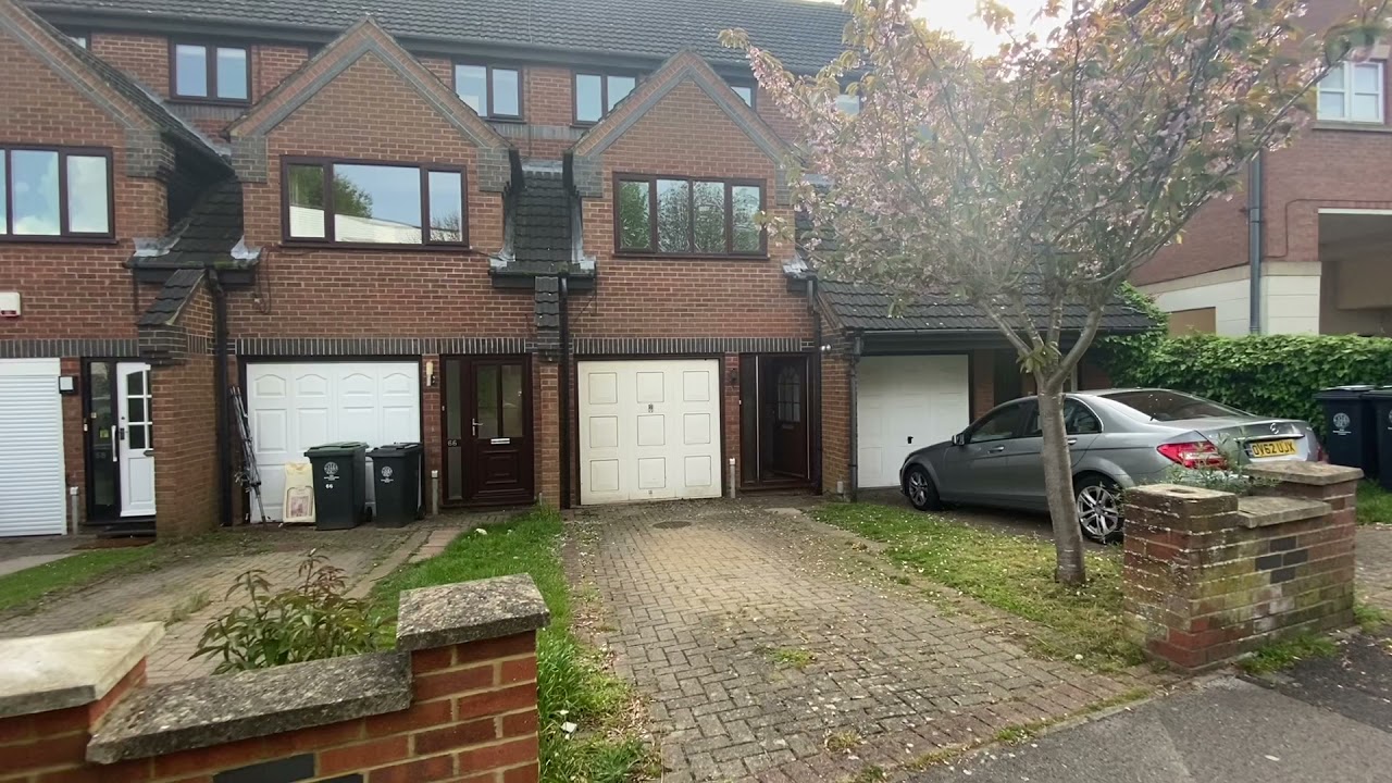 64 Park Road, Rushden, NN10 0LH