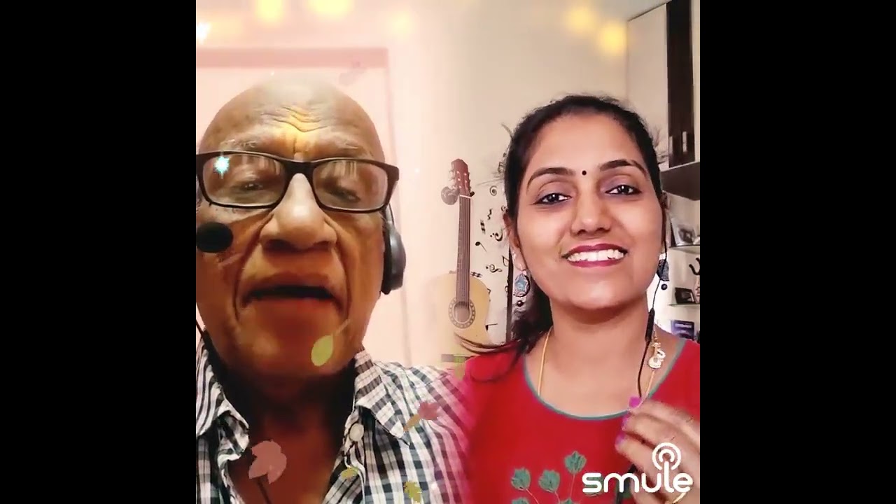 Ithazhil kathai ezhuthum neramithu A classic vintage songPl use earphones and enjoy