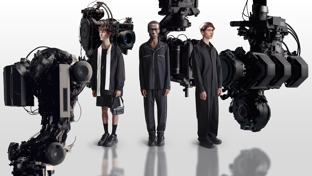 Maison Valentino Essentials | The New Menswear Campaign