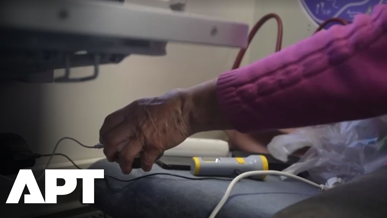 Russian Strikes Knock Out Power, Ukrainians Warm Up and Charge Devices in Rail Cars | APT