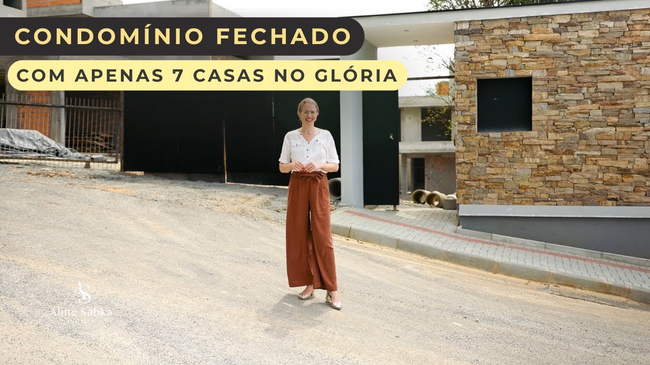 Condom&iacute;nio Fechado com apenas 7 casas no Bairro Gl&oacute;ria em Joinville/SC - Aline Sabka Im&oacute;veis