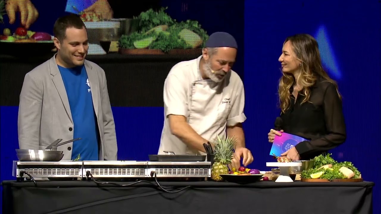 Taste Test: MasterChef judge Michal Ansky tries Plantish salmon, Moon Steak chop, cooked by Nir Zook
