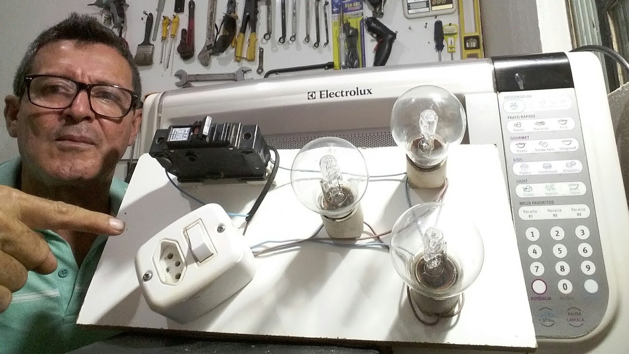 Qual a Pot&ecirc;ncia Correta do Teste L&acirc;mpada S&eacute;rie de Bancada para teste em Forno de Microondas