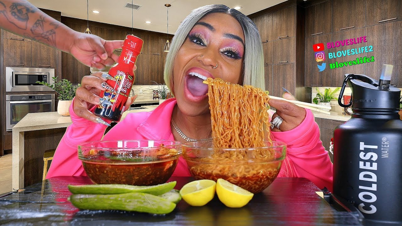 2X Spicy Noodles and Deshelled King Crab