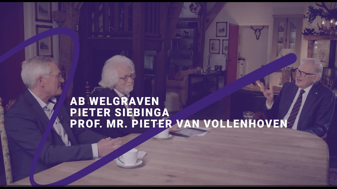 Aan tafel met: professor mr. Pieter van Vollenhoven in gesprek met oud-directeuren
