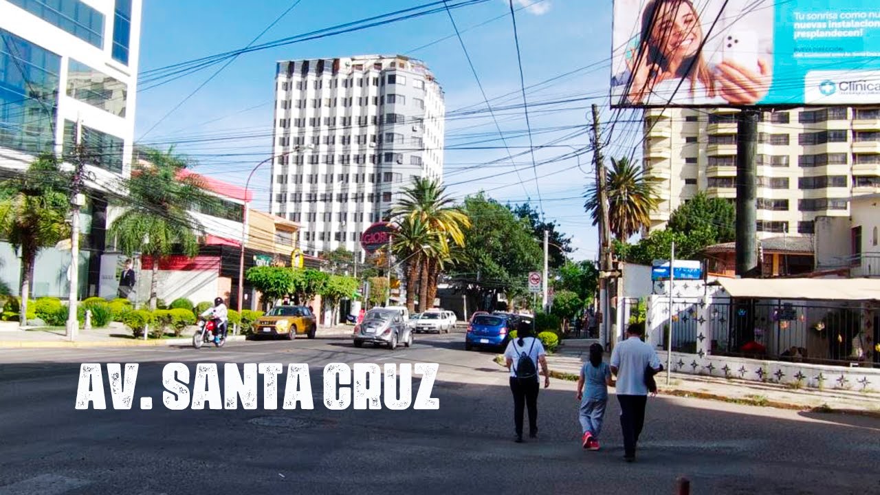 Caminando por la Av. Santa Cruz | Cochabamba 2022