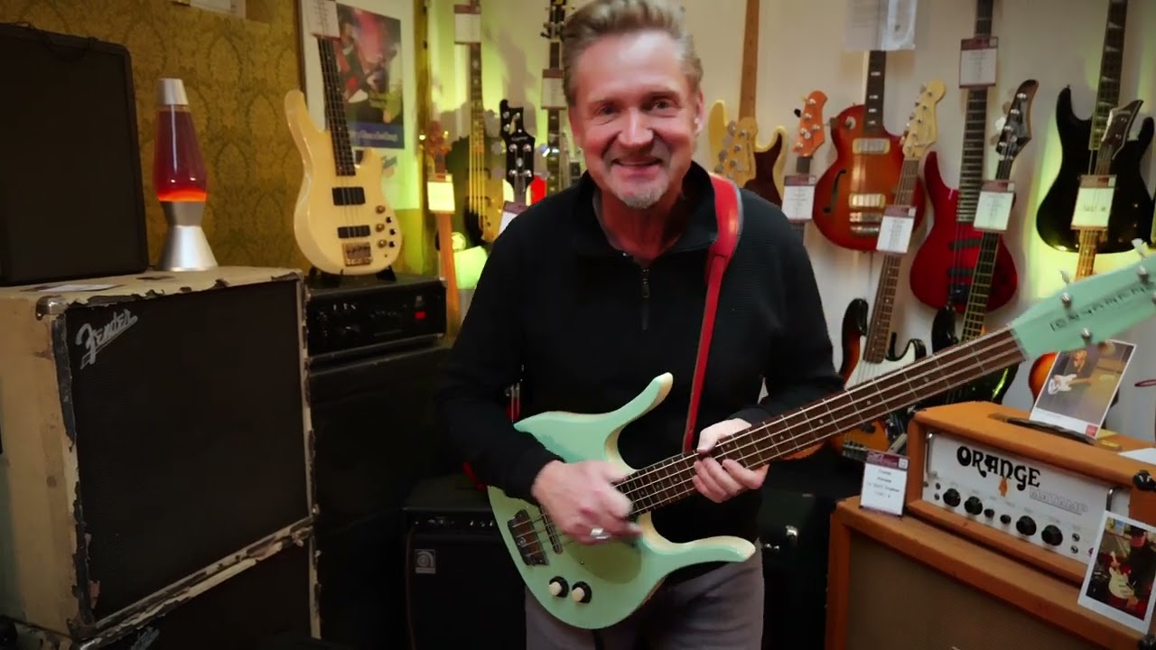 Danelectro Longhorn Bass | like Vic De Angelis| #secondhandmusicland