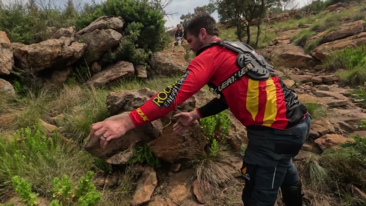 Creating lines, moving rocks & holding on