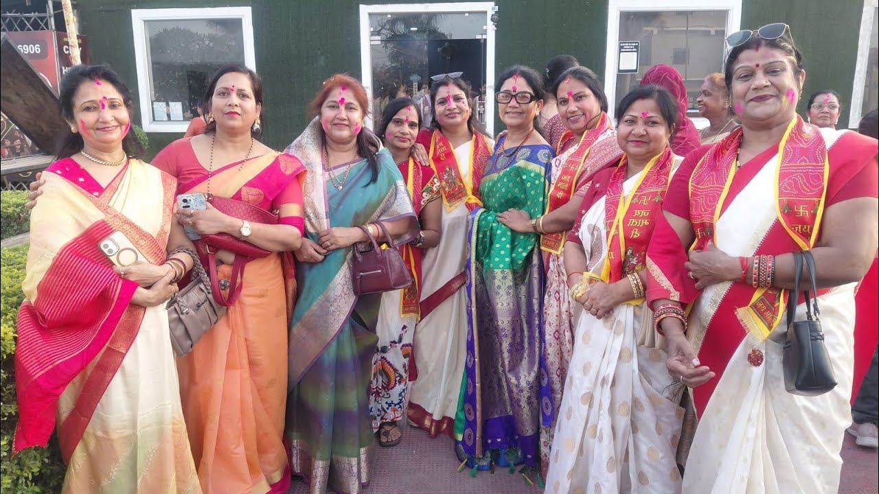 नगर वैश्य महासम्मेलन की महिला इकाई का होली मिलन समारोह संपन्न
