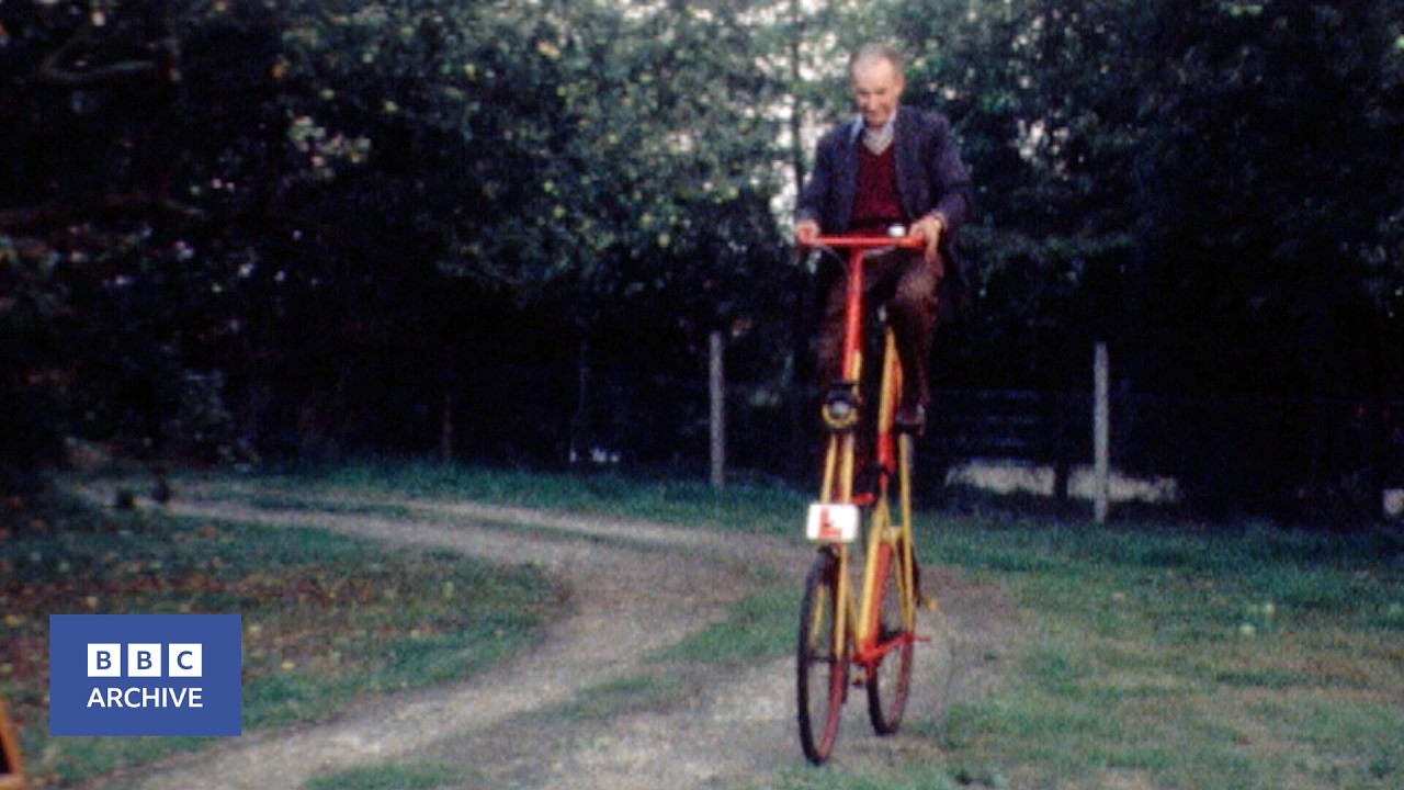 1976: Old Machinery Man | Nationwide | BBC Archive