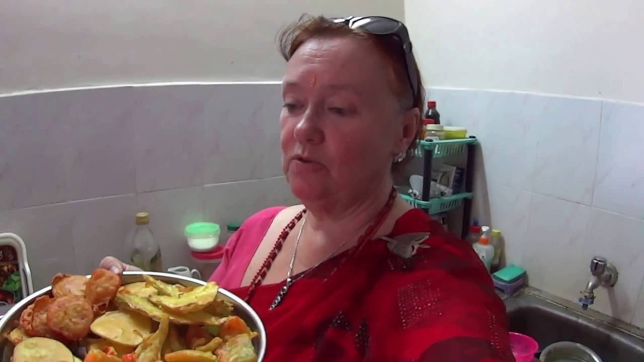 ОЧЕНЬ ВКУСНО. ИНДИЙСКОЙ БЛЮДО ПАКОРА. ОВОЩИ И ФРУКТЫ В КЛЯРЕ.