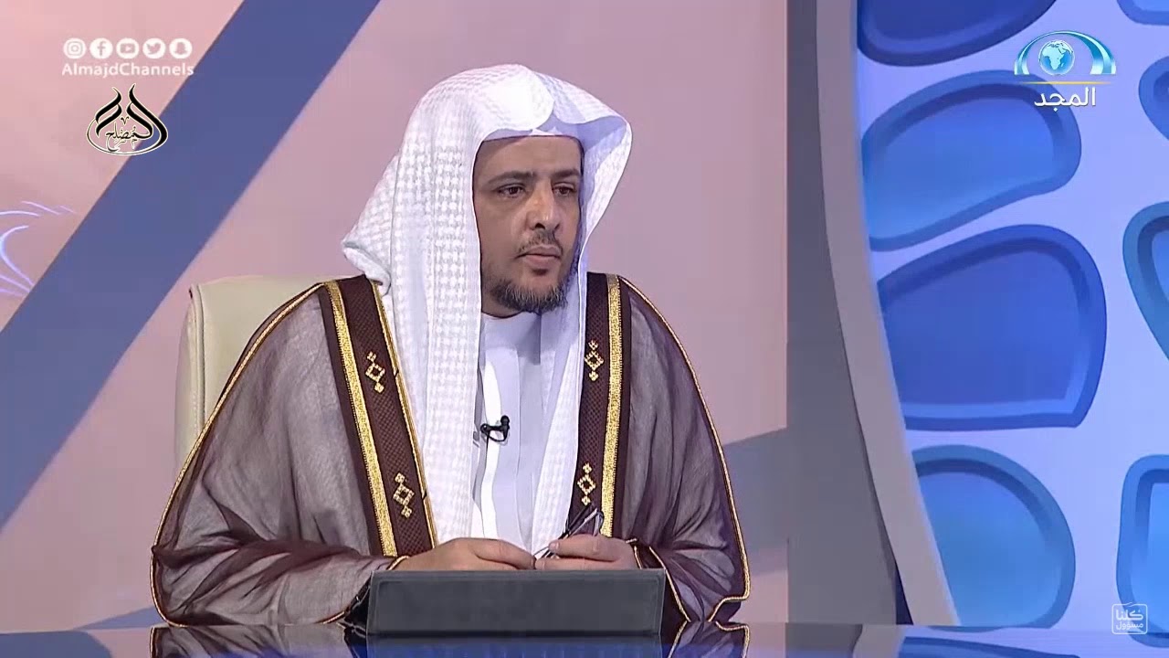 من أخطأ في قراءة التشهد أو سها فيه ثم أعاده هل عليه شيء
