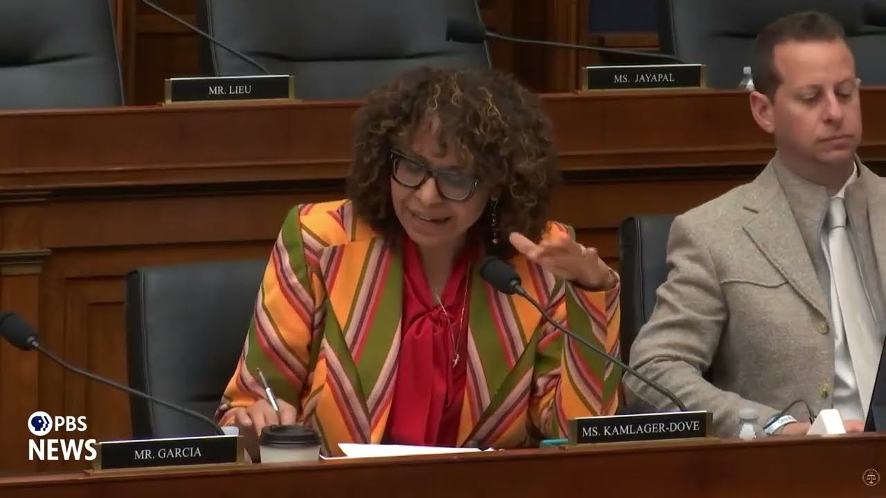 WATCH: Rep. Kamlager-Dove questions Jack Smith on Trump investigations