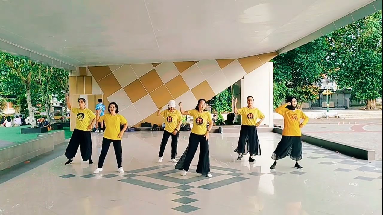 DON'T TELL MY HEART | Line Dance | Choreo by Andrico Yusran (INA) 