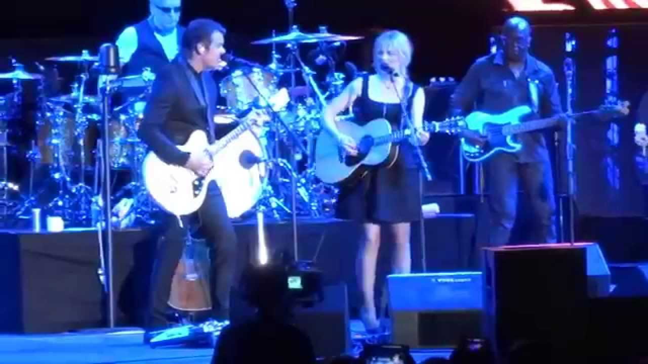 The Common Linnets + Peter Maffay Band - Calm after the Storm (Oldenburg)