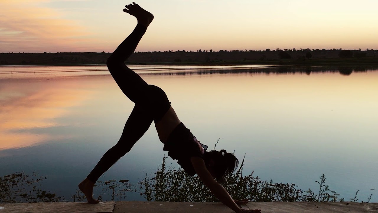 What is Scaravelli Inspired Yoga? | Lara Stapleton | Yogaroma London