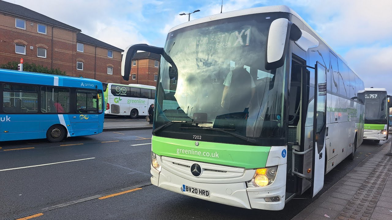 RARE! | 7202 BV20 HRD Arriva Luton Mercedes Tourismo | Route X1: Luton FAST