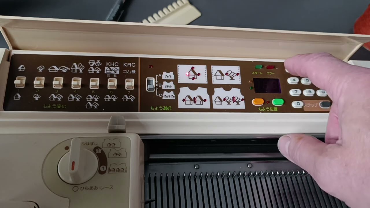Обзор Brother KH-910. Первая электронная вязальная машина Brother.