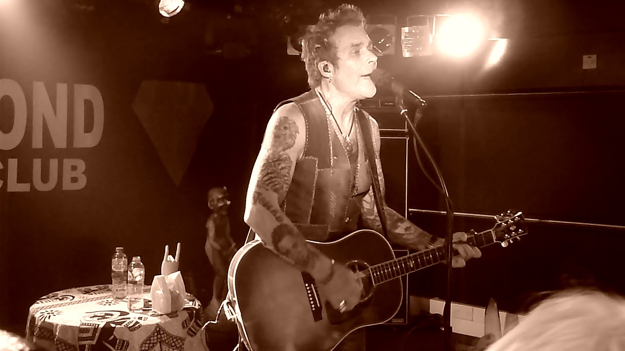 MIKE TRAMP - The Road To Valhalla (White Lion) (Live)