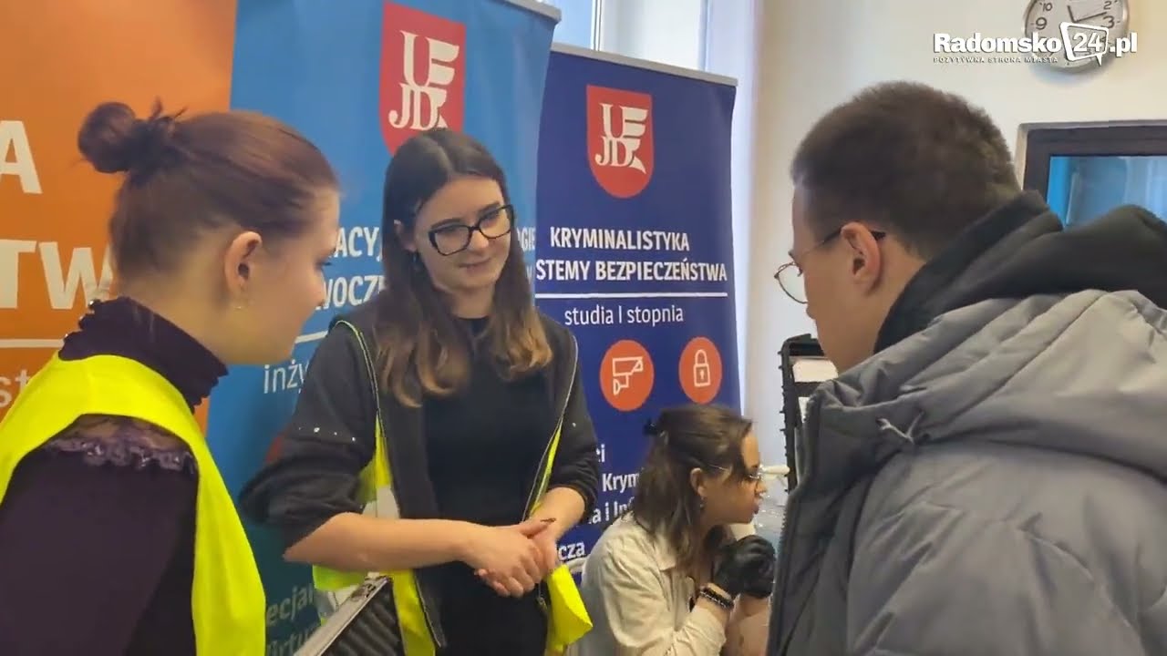 W 2 LO w Radomsku zorganizowano XII Targi Edukacji i Pracy &bdquo;Zaplanuj swoją przyszłość&rdquo;