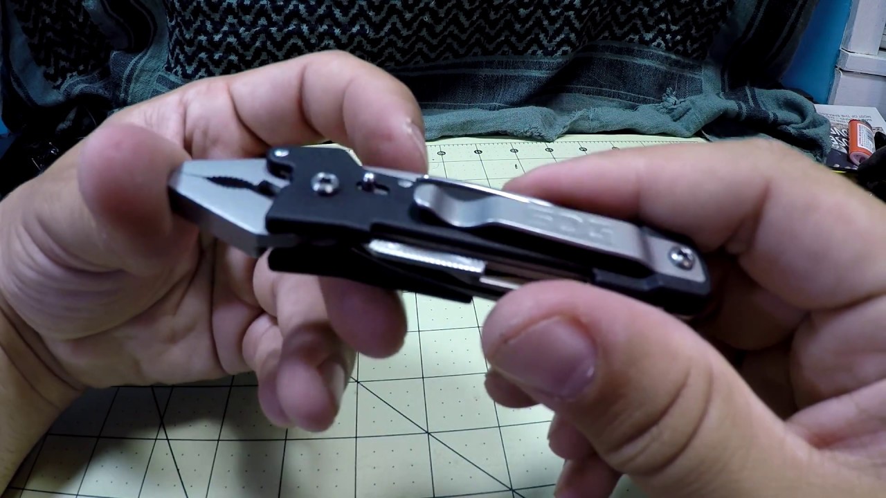 SOG Micro Tool: Cool Idea, could be better.