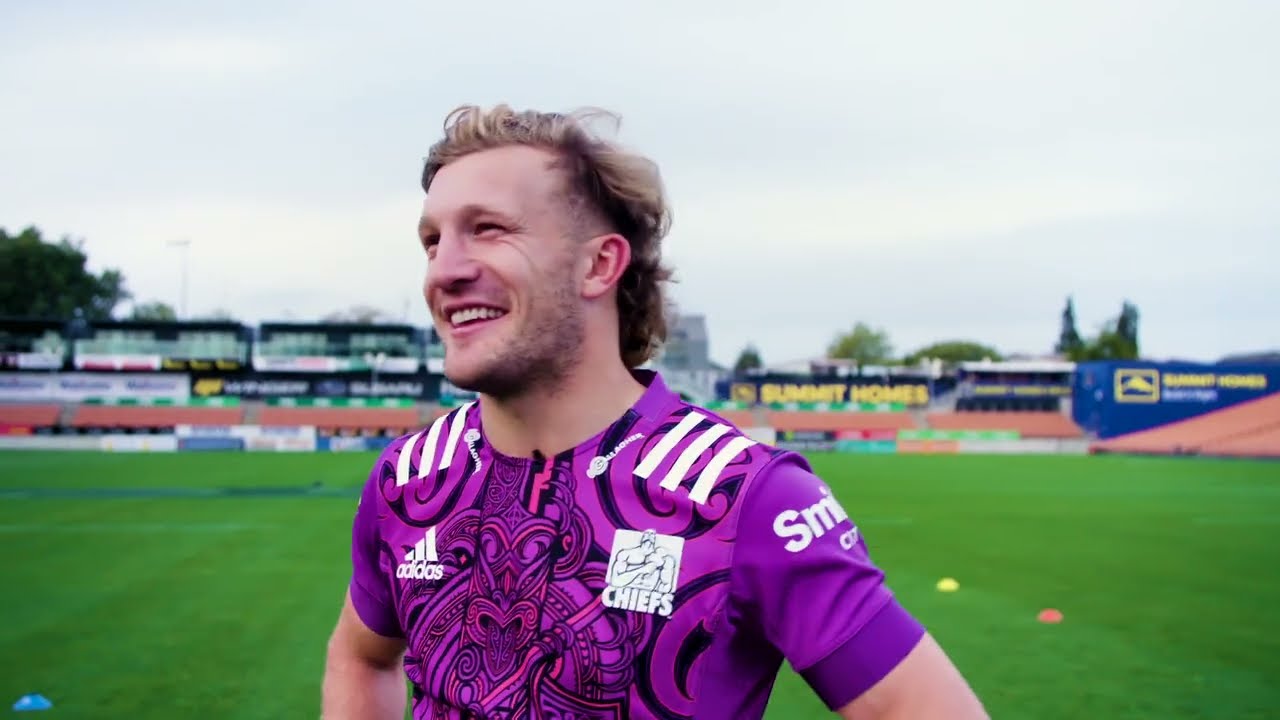 Ultimate Rugby Challenge 北半球 v 南半球！ハーフペニーとマッケンジーがキックアンドチェイスで勝負！
