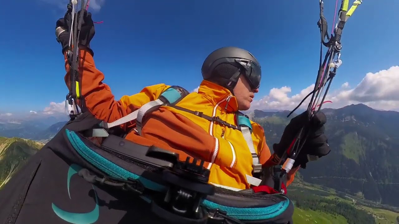 📍 Paragliding vom Grubigstein – Traumflug über Lermoos | Zugspitzblick inklusive 🪂
