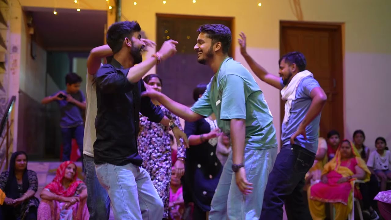 डांस में शालू के बिना मजा नहीं आता - खुल के डांस चलता है शालू के साथ