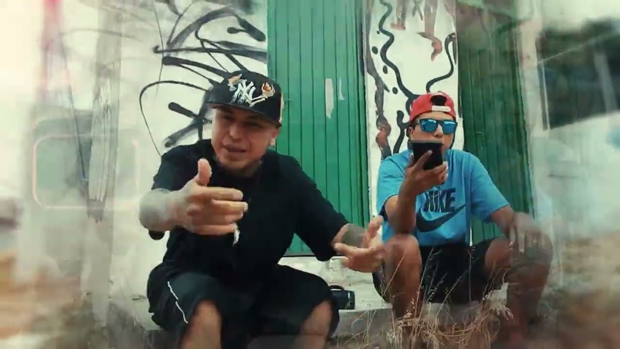 @axlgarcia-official3565 - Esta Caliente - Ft. Young k Mx ( video oficial )