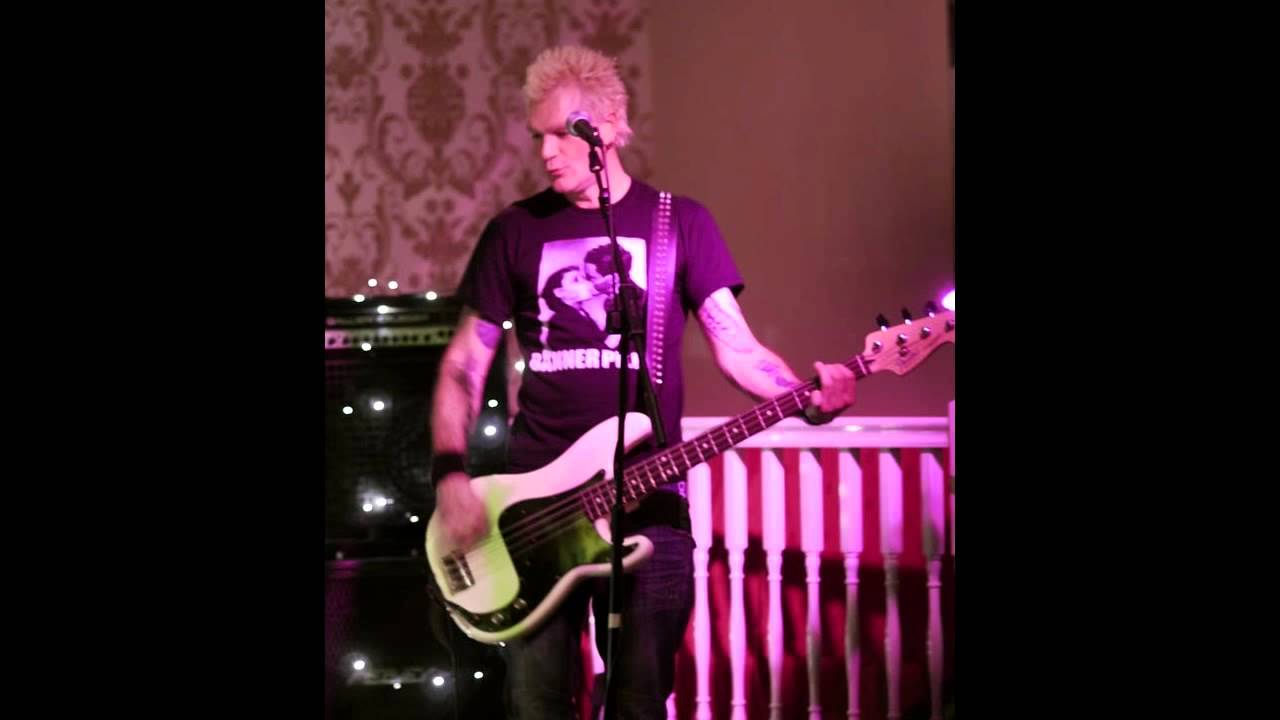 The Stereophonics Dakota cover by Happy Accident