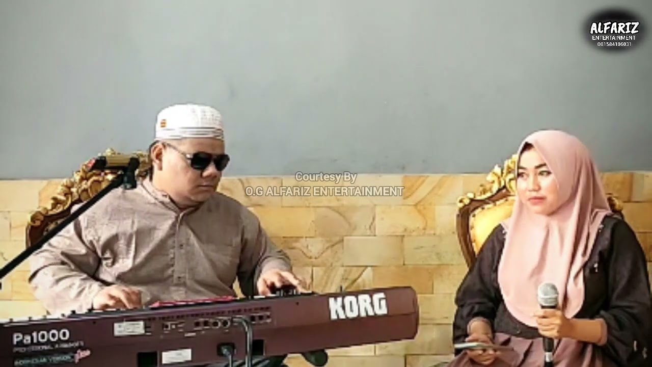 SEJADAH MERAH  /  H. SUBRO ALFARIZI & ILAH WALELAH  /  O.G ALFARIZ ENTERTAINMENT