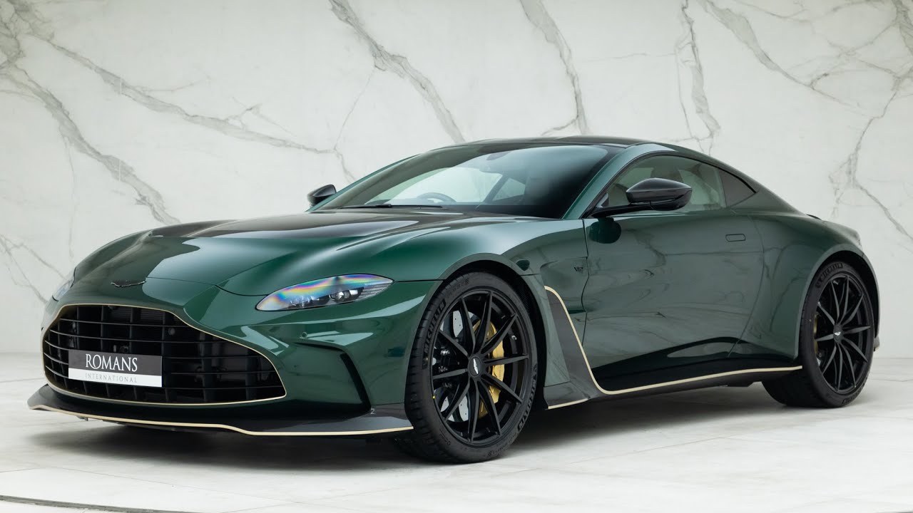 2022 Aston Martin V12 Vantage - Buckinghamshire Green - Walkaround & Interior [4K]
