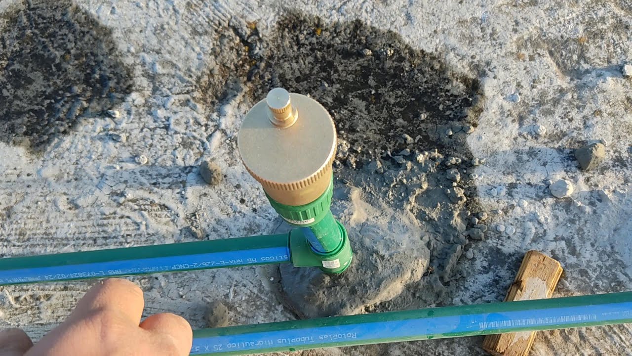 Colocando válvula de expulsión de aire para que realice función de jarro de aire