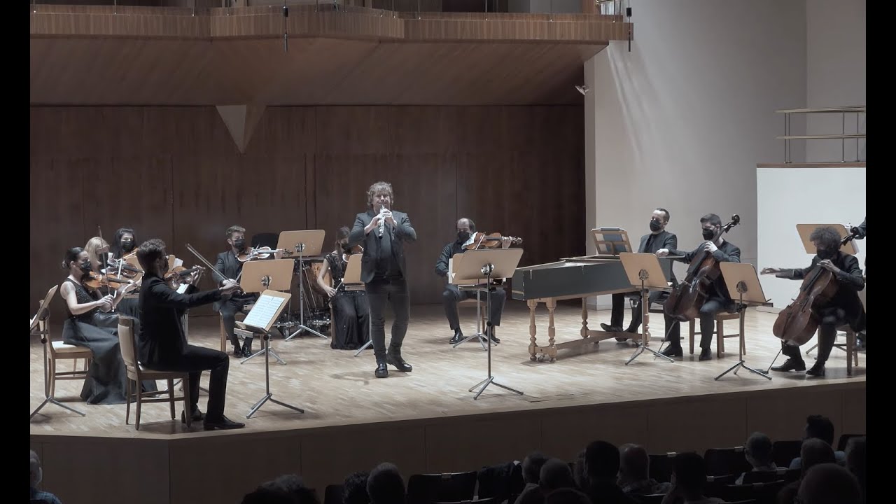 C.Ph.E. Bach Oboe Concerto, Robert Silla