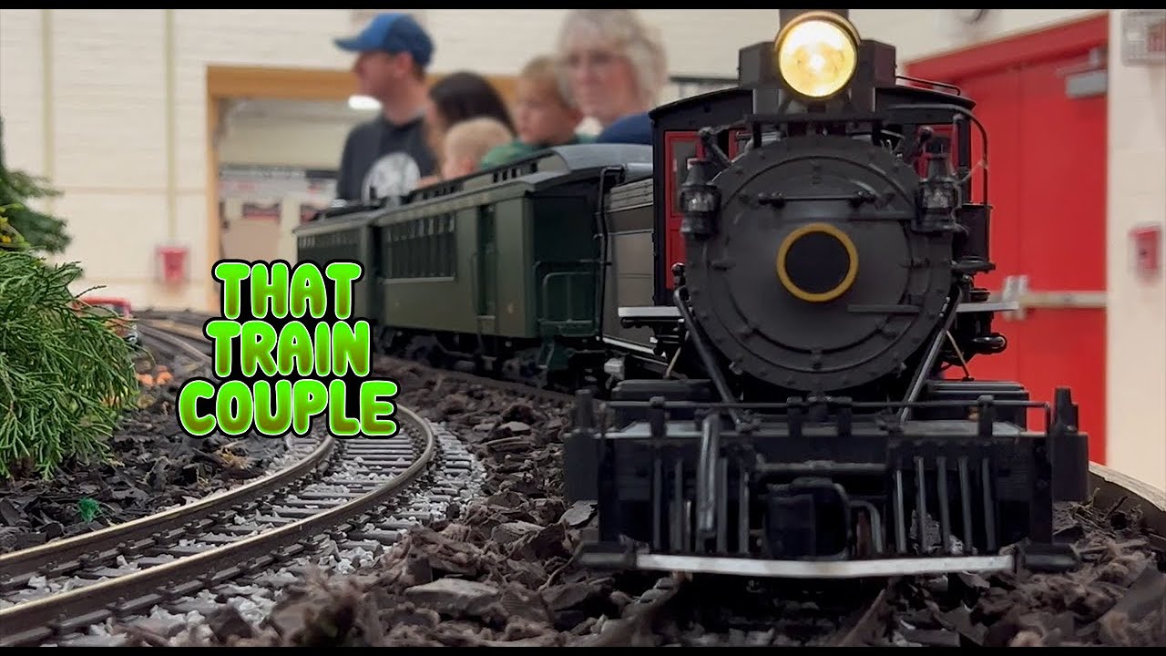Is This The BIGGEST Train Show in Ohio!? Cincinnati Train Show VLOG That Train Couple