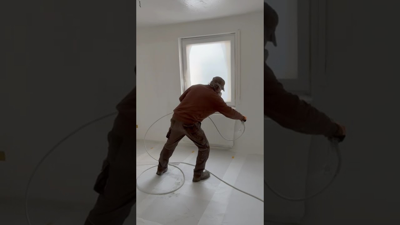 Ein Zimmer mit 43 qm in 3 Minuten und 44 Sekunden  streichen. Handwerksbetrieb Alexander Ehli