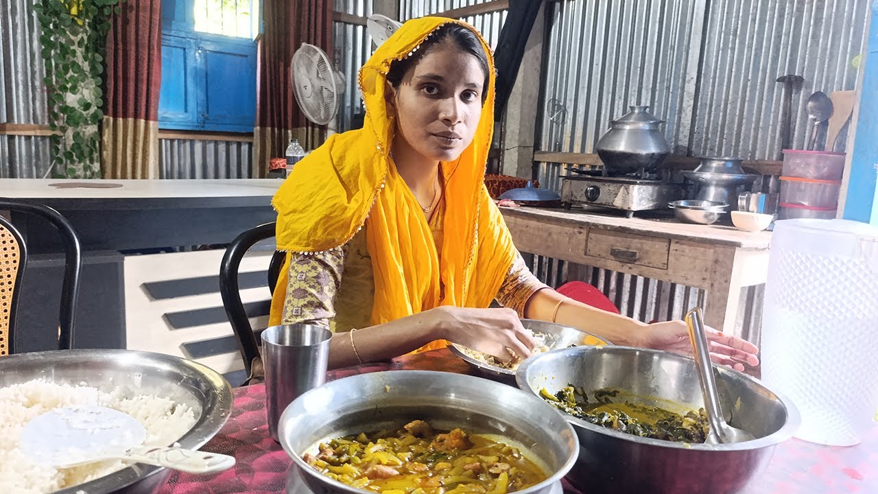 কৈ মাছ পালং শাক গরম গরম ভাত চিংড়ি মূলা অসাধারন রেসিপি । village food । koi macher recipe । village